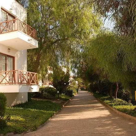 Hotel Onura Village 3*